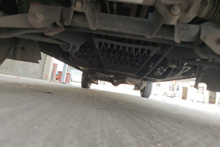 Used Wuling Rongguang 2021 1.5L Extended Standard Version with Air Conditioning – L3C Chassis Front