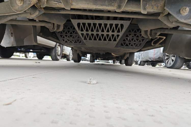 Used Wuling Rongguang 2021 1.5L Extended Standard Version with Air Conditioning – L3C Chassis Front