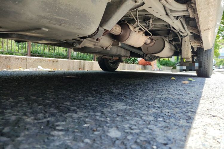 Used Wuling Rongguang 2021 1.2L S Base 7-Seater LSI Chassis Front Left