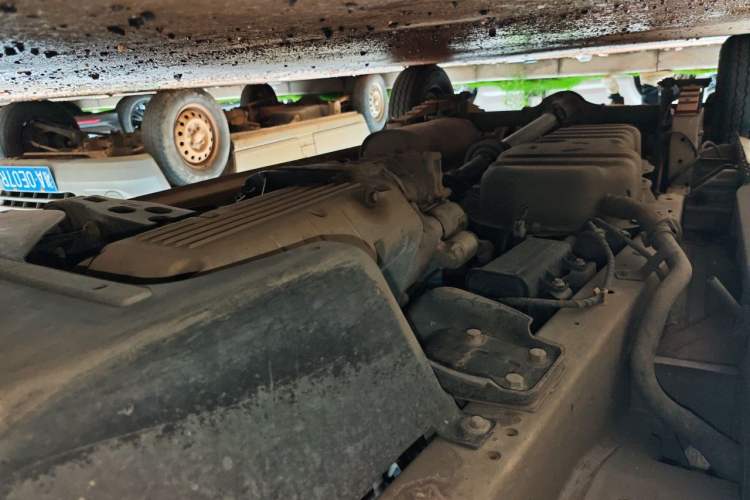 Used Wuling Rongguang 2021 1.5L Extended Basic Version L3C Chassis Front Right
