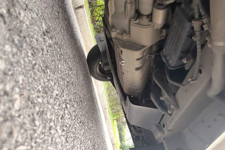 Used Wuling Rongguang 2021 1.5L Extended Basic Version L3C Chassis Front Right