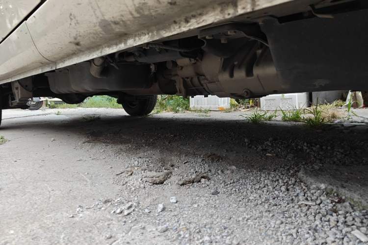 Used Wuling Rongguang 2021 1.5L Extended Basic Version L3C Chassis Front Right