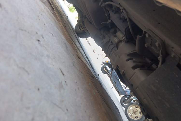 Used Wuling Rongguang 2021 1.5L Extended Standard Model Power-Assist Version LAR Chassis Front Right