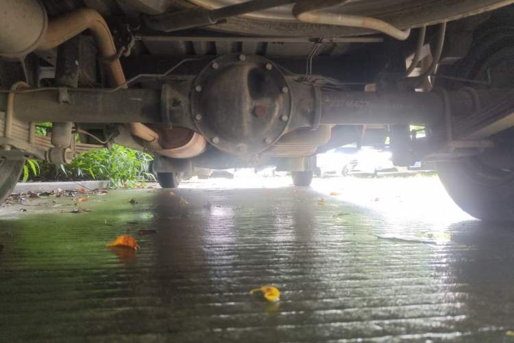 Used Wuling Rongguang 2021 1.5L Extended Basic Window-Sealed 5-Seat L3C Car Chassis Rear
