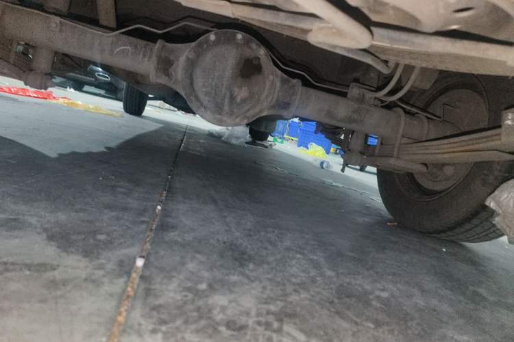 Used Wuling Rongguang 2021 1.5L Extended Basic Window-Sealed 5-Seat L3C Car Chassis Rear