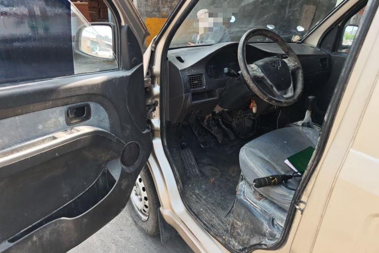 Used Wuling Rongguang 2021 1.5L Extended Standard Version with Air Conditioning – L3C Driver Seat