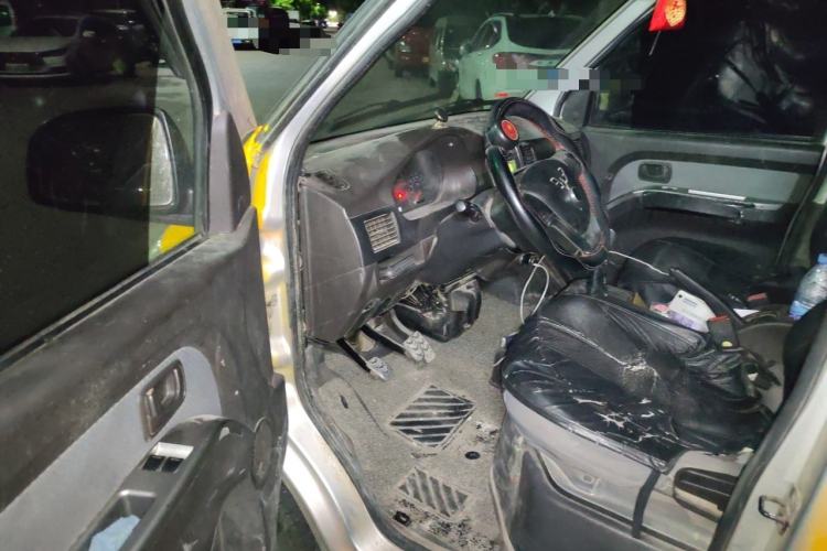 Used Wuling Rongguang 2021 1.5L Extended Standard Version with Power Steering L3C Driver Seat