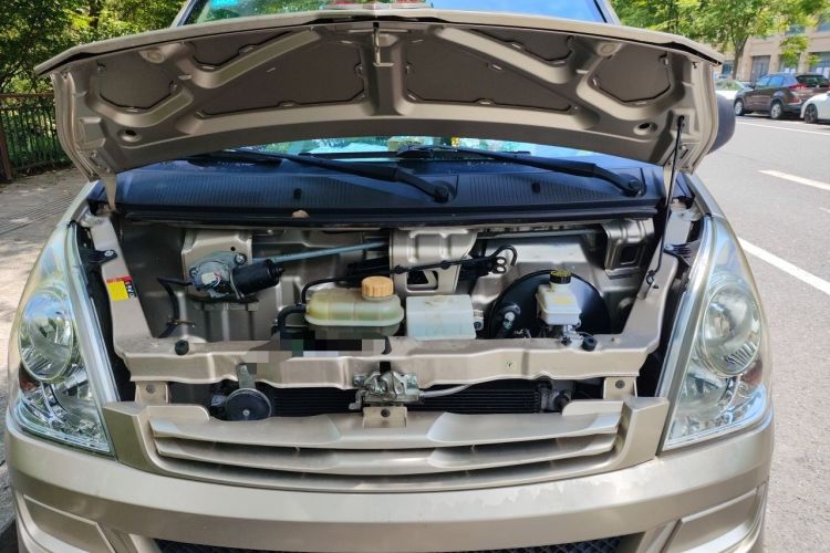 Used Wuling Rongguang 2021 1.2L S Base 7-Seater LSI Engine Bay