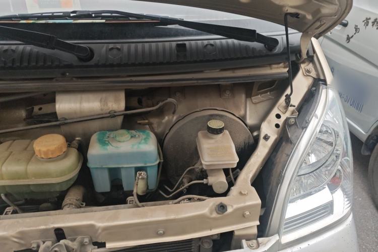 Used Wuling Rongguang 2021 1.5L Extended Standard Version with Air Conditioning – L3C Engine Bay Left