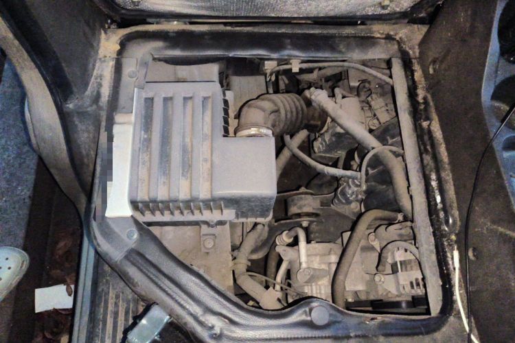 Used Wuling Rongguang 2021 1.2L S Base Model 5-Seater LSI Engine Bay Right