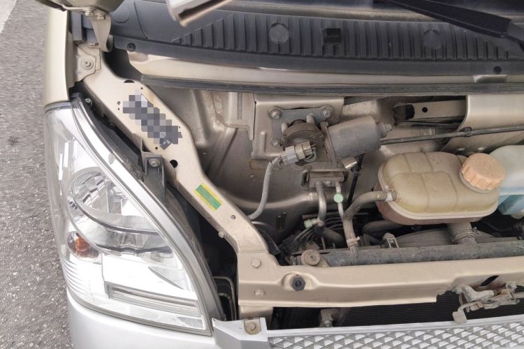 Used Wuling Rongguang 2021 1.5L Extended Basic Version L3C Engine Bay Right
