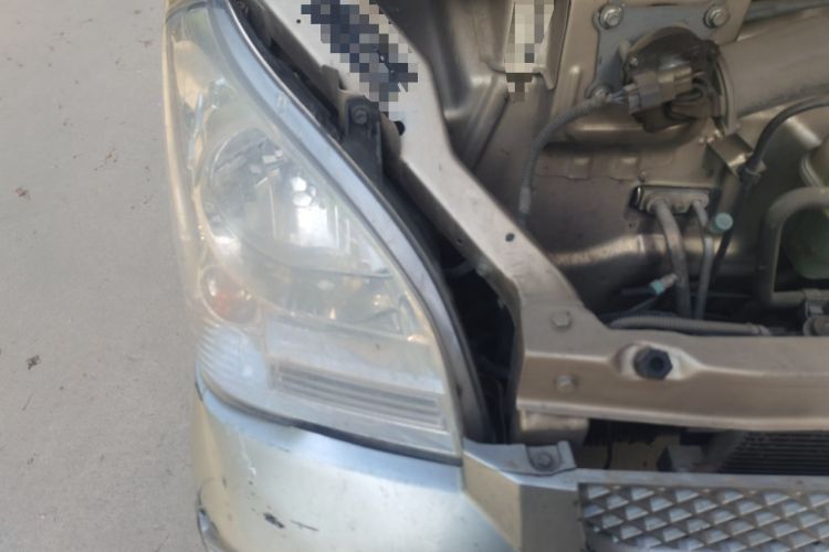 Used Wuling Rongguang 2021 1.5L Extended Basic Version L3C Engine Bay Right