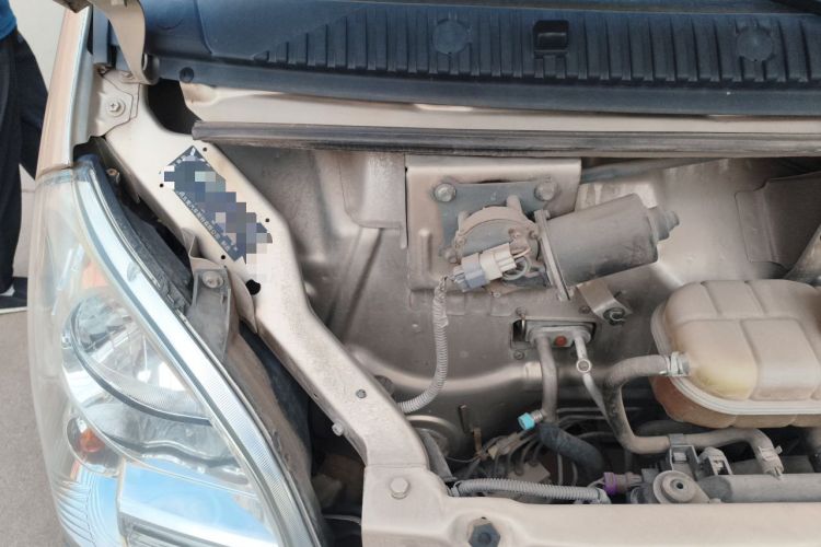 Used Wuling Rongguang 2021 1.5L Extended Basic Enclosed-Window Vehicle 2 Seats L3C Engine Bay Right