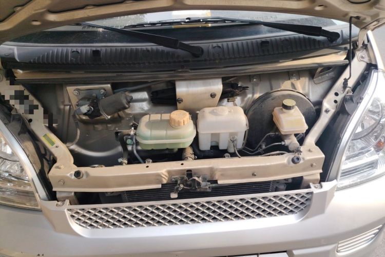 Used Wuling Rongguang 2021 1.5L Extended Basic Version L3C Engine Bay