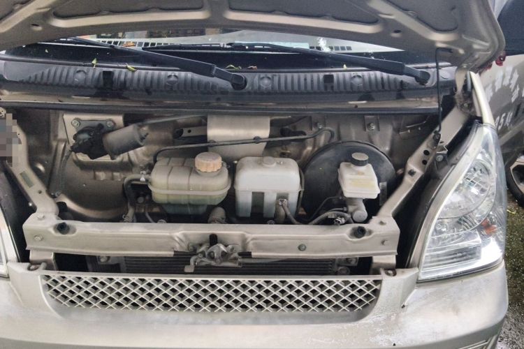 Used Wuling Rongguang 2021 1.5L Extended Basic Model Enclosed-Window Vehicle, 5-seater LAR Engine Bay