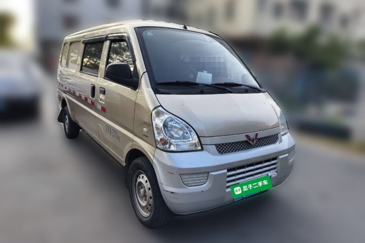 Used Wuling Rongguang 2021 1.5L Extended Basic Window-Sealed 5-Seat L3C Car Exterior 1