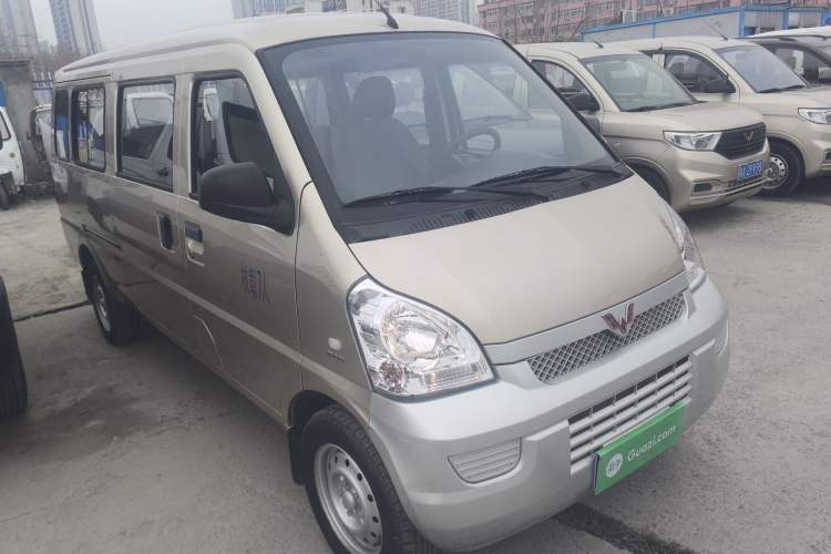 Used Wuling Rongguang 2021 1.5L Extended Standard Version with Air Conditioning – L3C Exterior 2