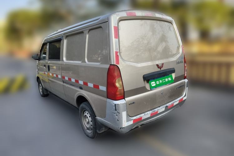 Used Wuling Rongguang 2021 1.5L Extended Basic Window-Sealed 5-Seat L3C Car Exterior 2