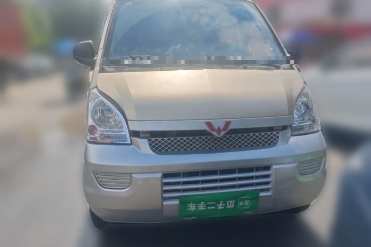 Used Wuling Rongguang 2021 1.5L Extended Basic Window-Sealed 5-Seat L3C Car Front
