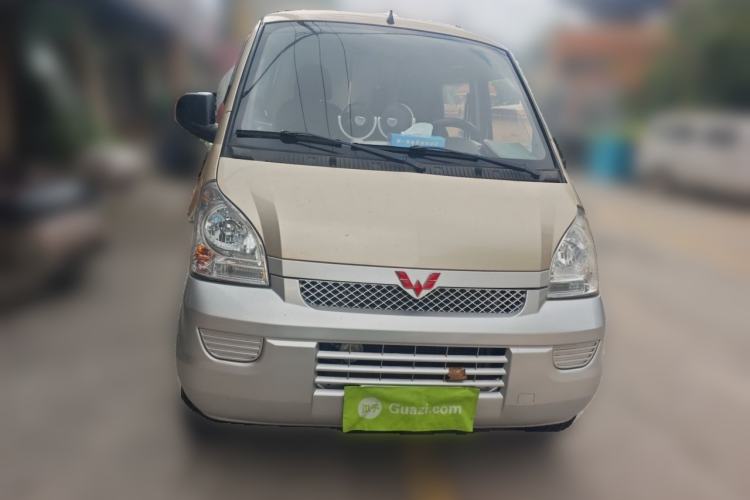 Used Wuling Rongguang 2021 1.5L Extended Standard-Grade Enclosed Window Vehicle Power-Assisted Version 5-Seater L3C Front