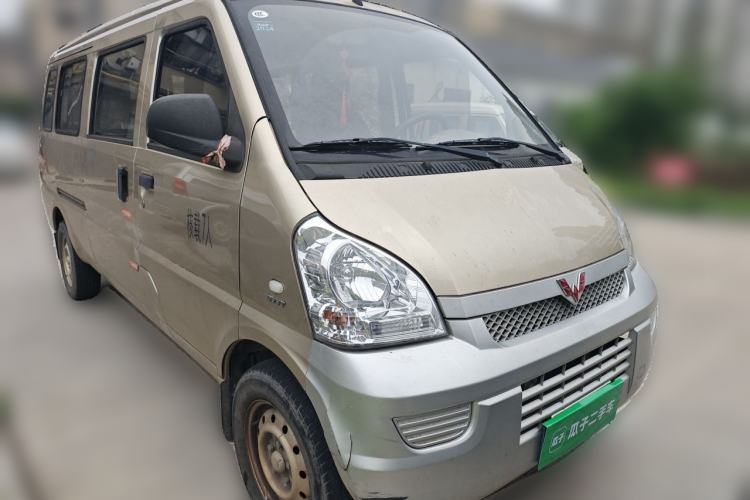 Used Wuling Rongguang 2021 1.5L Extended Basic Version L3C Front Right 45 Deg