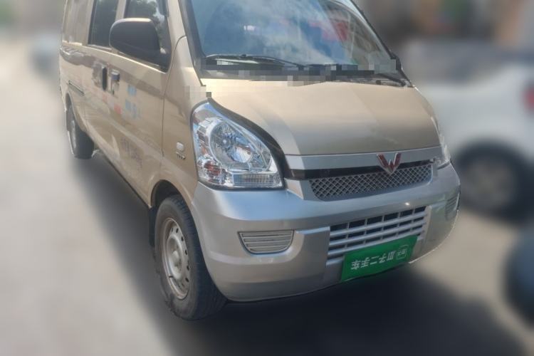 Used Wuling Rongguang 2021 1.5L Extended Basic Window-Sealed 5-Seat L3C Car Front Right 45 Deg