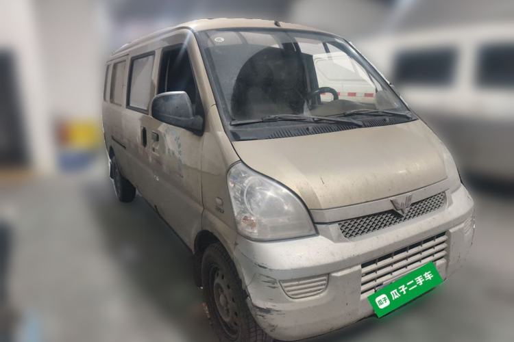 Used Wuling Rongguang 2021 1.5L Extended Basic Window-Sealed 5-Seat L3C Car Front Right 45 Deg