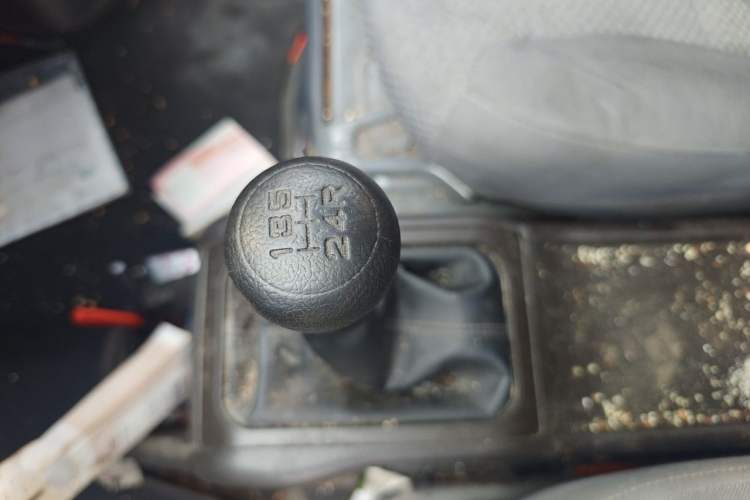Used Wuling Rongguang 2021 1.5L Extended Basic Version L3C Gear Lever