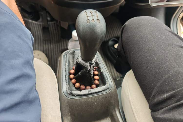 Used Wuling Rongguang 2021 1.2L S Standard Model with Air Conditioning 7-Seater LSI Gear Lever