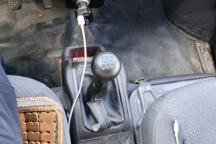 Used Wuling Rongguang 2021 1.5L Extended Standard Version with Power Steering L3C Gear Lever