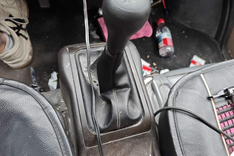 Used Wuling Rongguang 2021 1.5L Extended Basic Version L3C Gear Lever