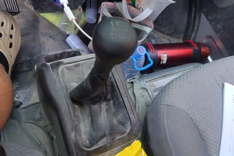 Used Wuling Rongguang 2021 1.5L Extended Standard Model Power-Assist Version LAR Gear Lever