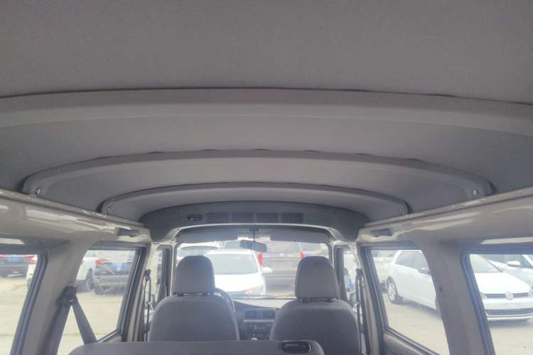Used Wuling Rongguang 2021 1.5L Extended Standard Version with Air Conditioning – L3C Headliner