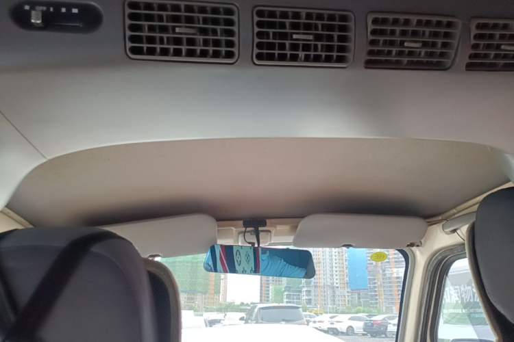Used Wuling Rongguang 2021 1.5L Extended Standard Version with Air Conditioning – L3C Headliner