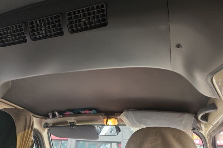 Used Wuling Rongguang 2021 1.5L Extended Standard Version with Air Conditioning – L3C Headliner