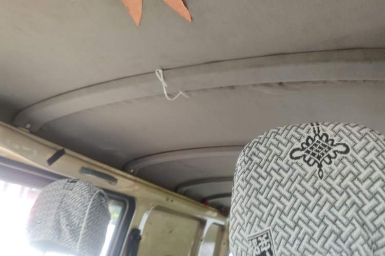 Used Wuling Rongguang 2021 1.5L Extended Basic Window-Sealed 5-Seat L3C Car Headliner
