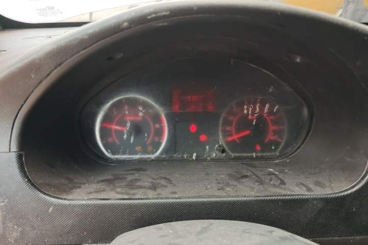 Used Wuling Rongguang 2021 1.5L Extended Standard Version with Air Conditioning – L3C Instrument Cluster