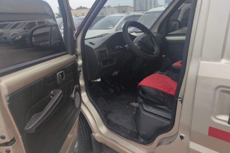 Used Wuling Rongguang 2021 1.5L Extended Basic Enclosed-Window Vehicle 2 Seats L3C Interior 7