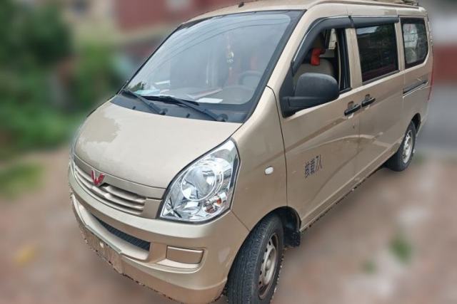 Used Wuling Rongguang 2021 1.2L S Standard Model with Air Conditioning 7-Seater LSI