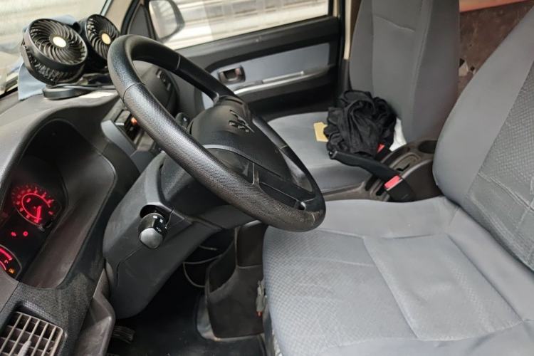 Used Wuling Rongguang 2021 1.5L Extended Standard Version with Air Conditioning – L3C Left Front Seat