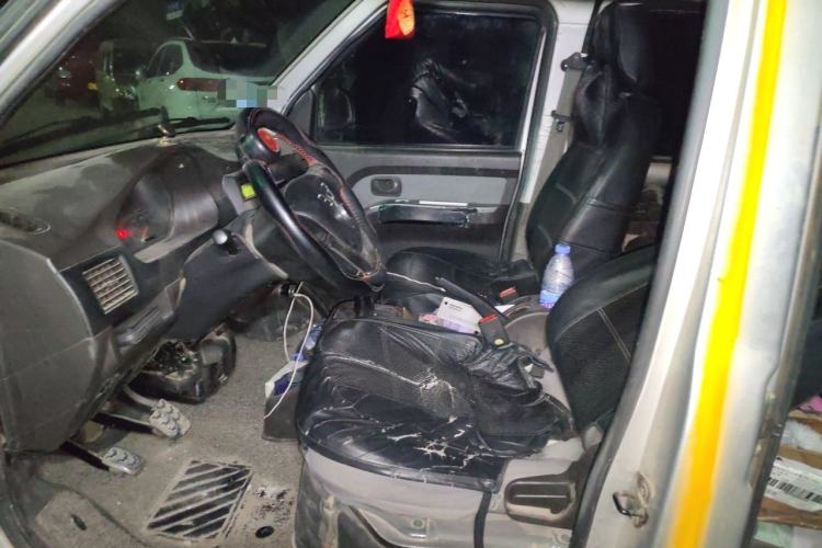Used Wuling Rongguang 2021 1.5L Extended Standard Version with Power Steering L3C Left Front Seat