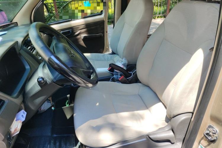 Used Wuling Rongguang 2021 1.2L S Base 7-Seater LSI Left Front Seat