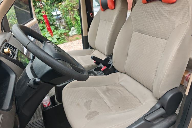 Used Wuling Rongguang 2021 1.2L S Standard Model with Air Conditioning 7-Seater LSI Left Front Seat
