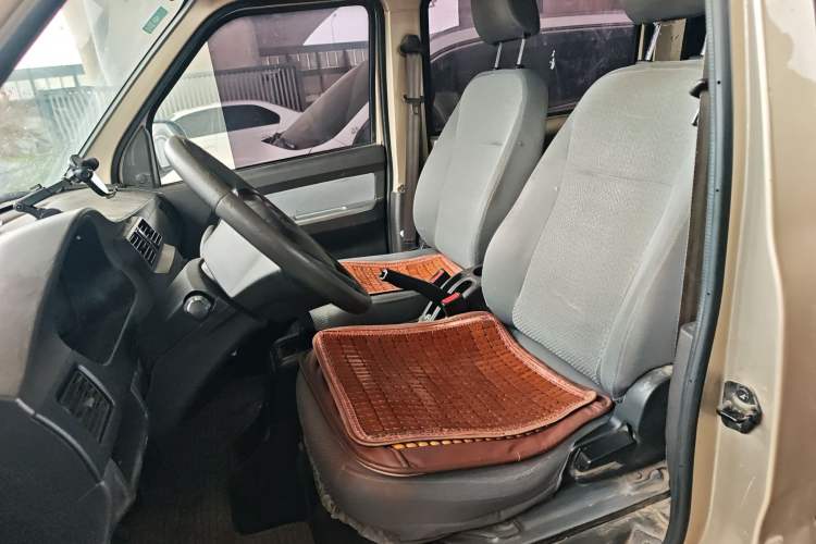 Used Wuling Rongguang 2021 1.5L Extended Standard Version with Air Conditioning – L3C Left Front Seat