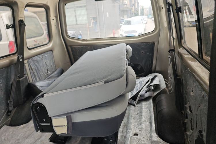 Used Wuling Rongguang 2021 1.5L Extended Basic Version L3C Left Rear Seat
