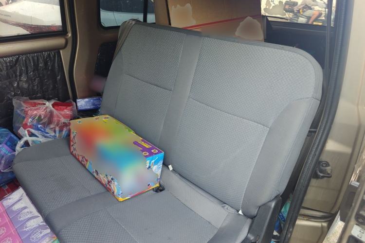 Used Wuling Rongguang 2021 1.5L Extended Basic Version L3C Left Rear Seat