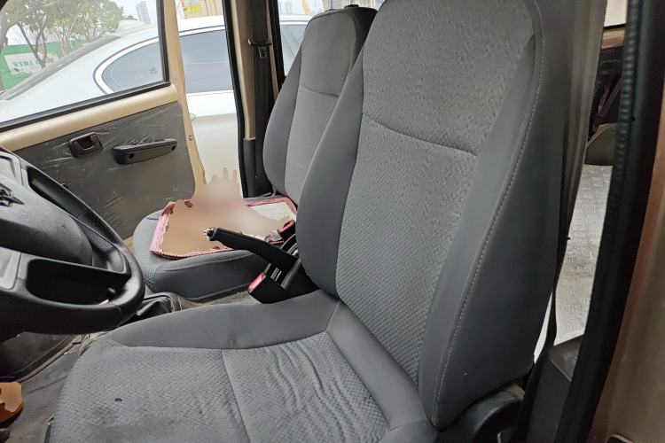 Used Wuling Rongguang 2021 1.5L Extended Basic Version L3C Left Rear Seat