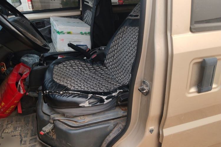 Used Wuling Rongguang 2021 1.5L Extended Basic Version L3C Left Rear Seat