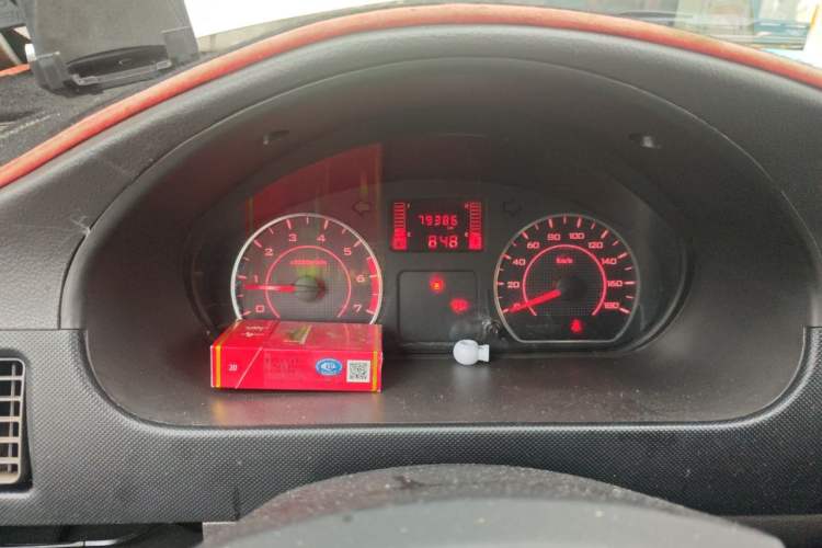 Used Wuling Rongguang 2021 1.5L Extended Standard Version with Air Conditioning – L3C Odometer Close Up