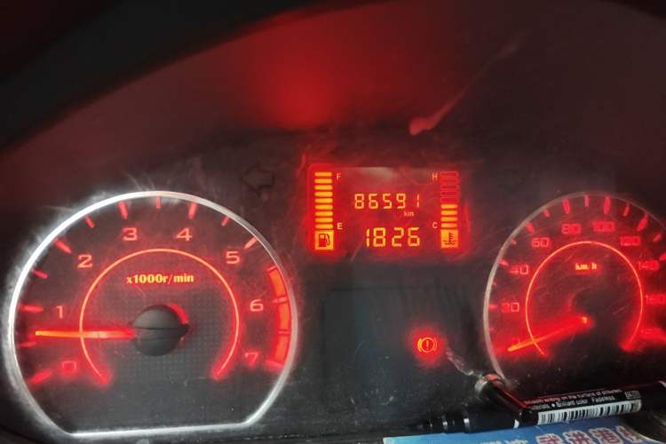 Used Wuling Rongguang 2021 1.5L Extended Basic Version L3C Odometer Close Up